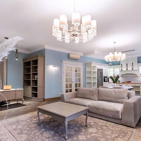 Luxury 2Bdr Heart Of Old Town Apartment Vilnius Bagian luar foto