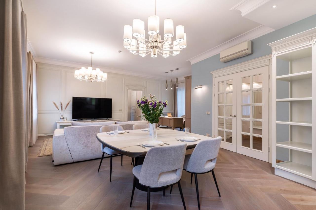 Luxury 2Bdr Heart Of Old Town Apartment Vilnius Bagian luar foto